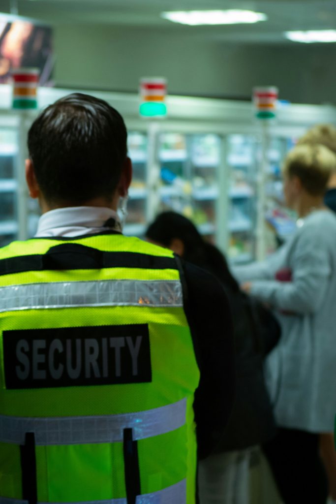 BAZ Protect Supermarkt Security